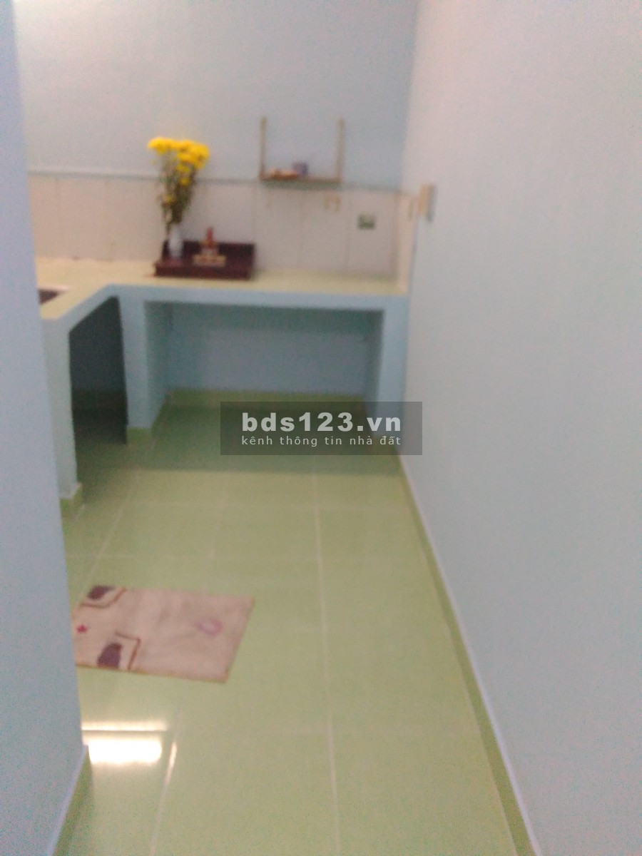 Nhà nguyên căn dt 4×15, nhà mới xây vào ở ngay