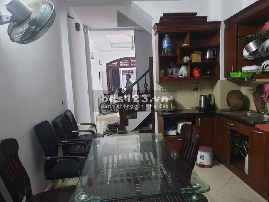Bán nhà phố Nguyễn Văn Cừ, Long Biên, Hà Nội. 0976005168.