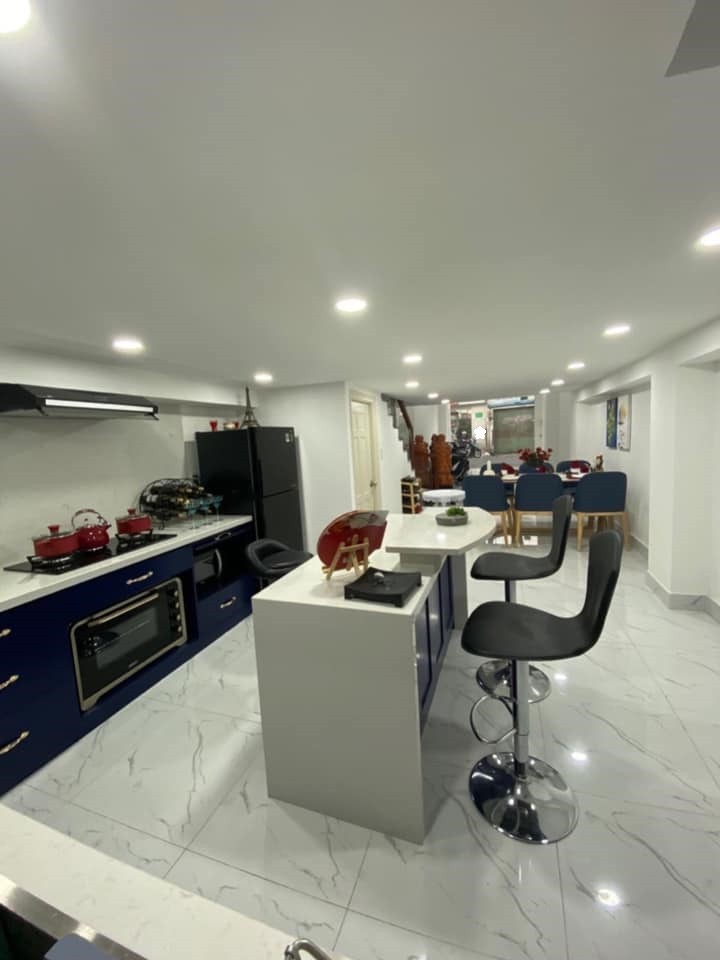MẶT TIỀN THÍCH QUẢNG ĐỨC QUẬN PHÚ NHUẬN NỘI THẤT NHẬP KHẨU ÚC HỢP KINH DOANH ĐA NGÀNH CHỈ 15,5 TỶ