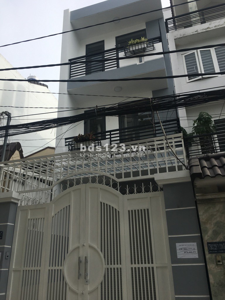 Nhà 4x15m 1 trệt 2 lầu st mặt tiền hẻm chính 119 Nguyễn Thị Thập P tân phú Q7