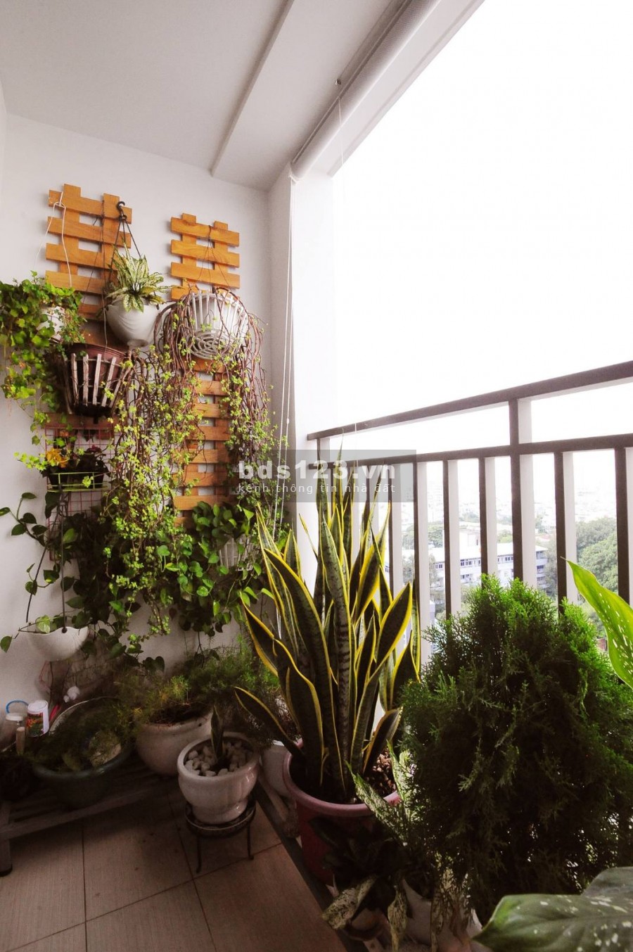 Tôi cho thuê căn hộ Novaland Nguyễn Văn Trỗi 96m2, 3pn, căn góc, giá 18tr/tháng
