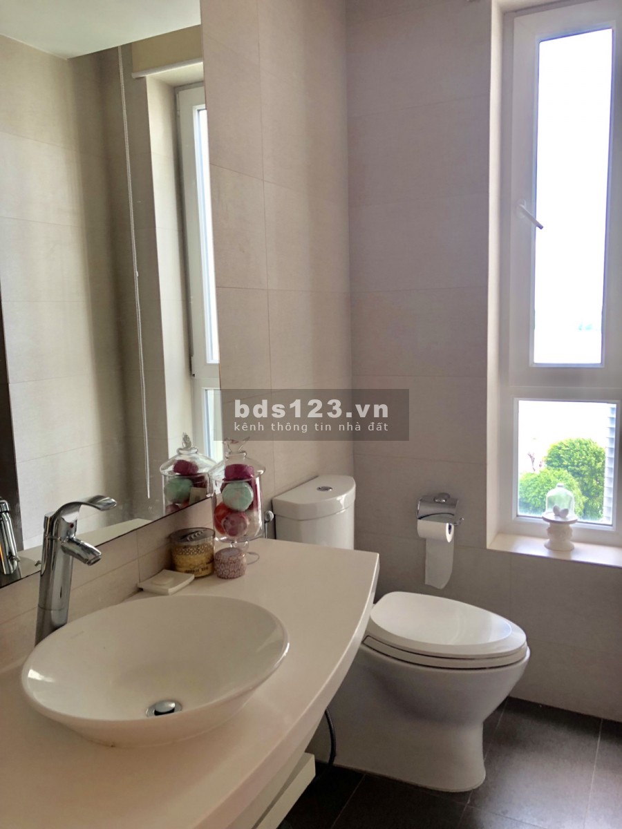 Chính chủ kẹt tiền cần bán căn hộ Đảo Kim Cương dtsd 85m2, full nội thất view sông giá 6 tỷ