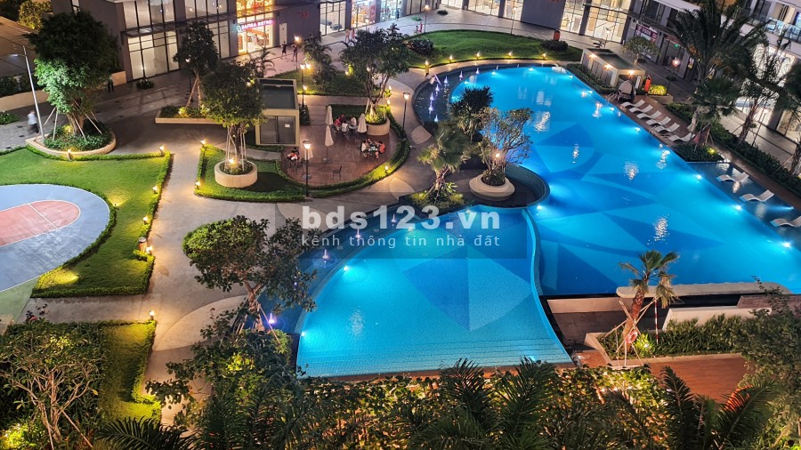 BÁN GẤP CĂN 2PN DT 67M2, 2.55 TỶ 3PN VIEW NGOÀI 90M2 GIÁ 3.2 FULL 102% LH XEM NHÀ 24/7