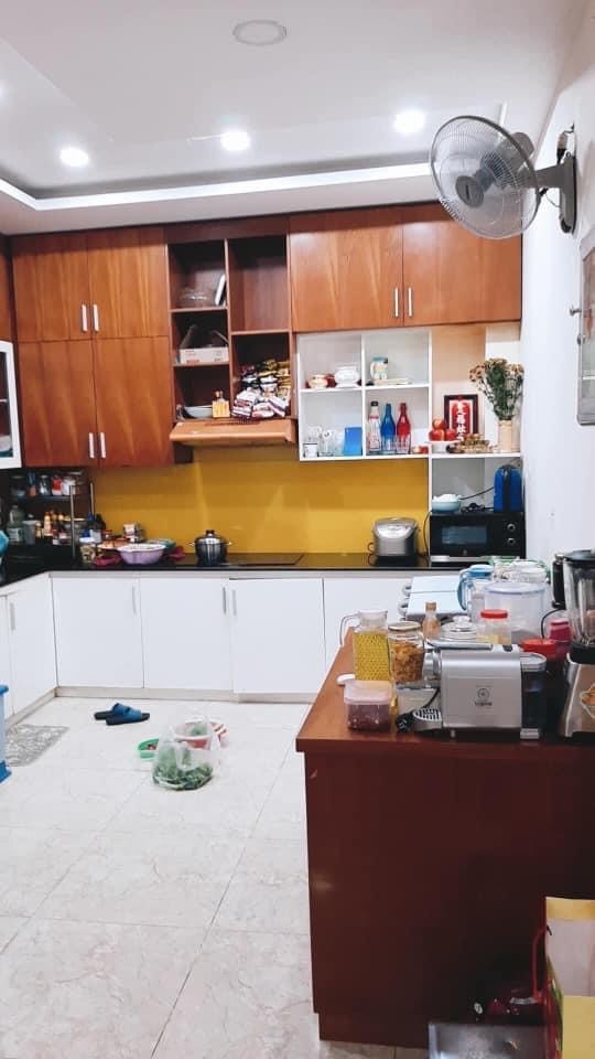 Bán Nhà Q10. 80m2 3 lầu 4x20m HXH giá 13 tỷ