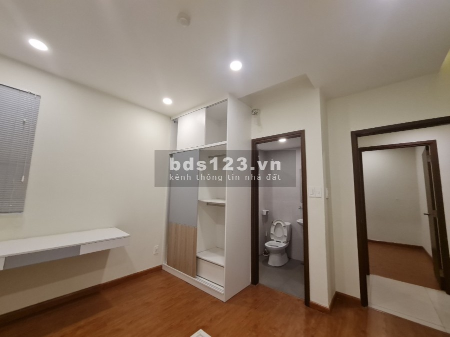 Bán 3pn view công viên trung tâm , có ban công diện lớn 98m2 khu Ruby dự án Celadon City 0909428180