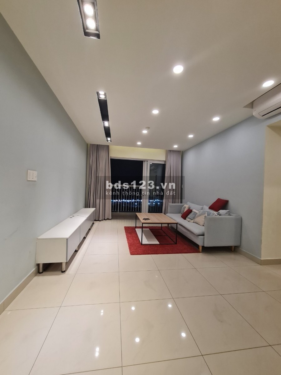 Bán 3pn view công viên trung tâm , có ban công diện lớn 98m2 khu Ruby dự án Celadon City 0909428180