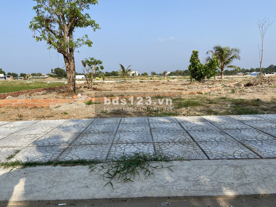 Cần chuyển nhượng lại nền đất phường Vĩnh Quang