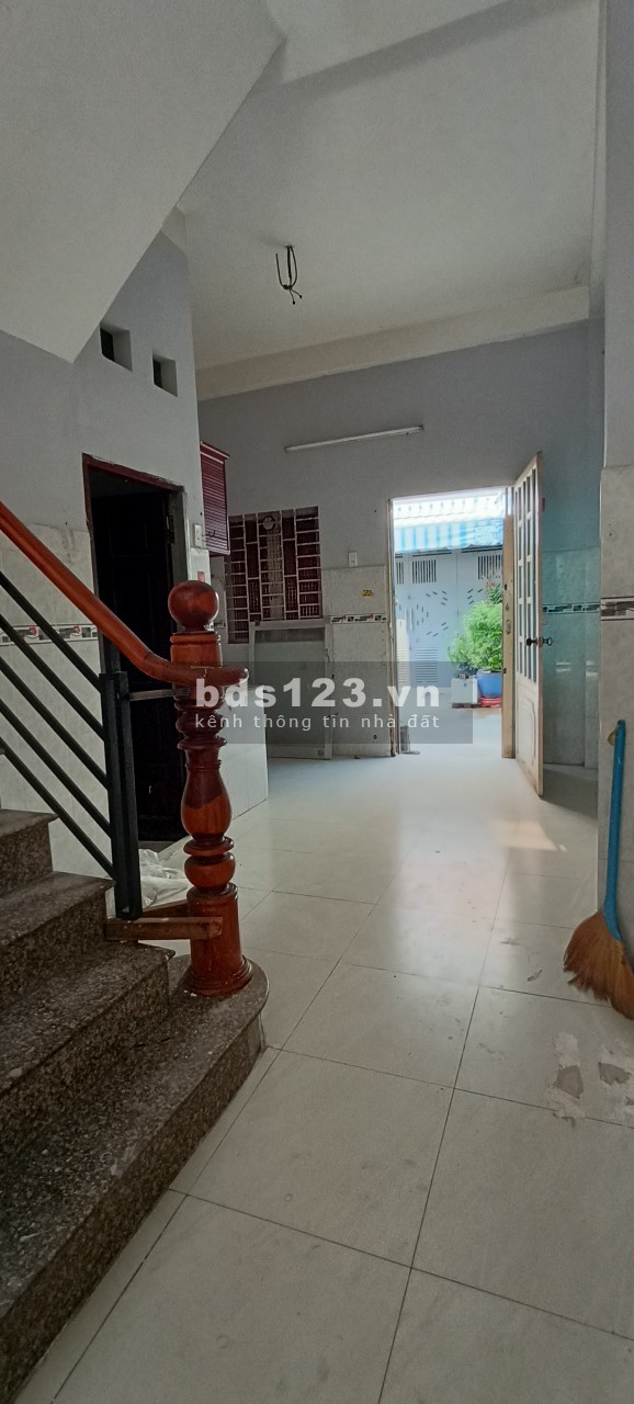 Nhà cho thuê nguyên căn ngay hẻm 730 Hương Lộ 2, Bình Trị Đông A Bình Tân