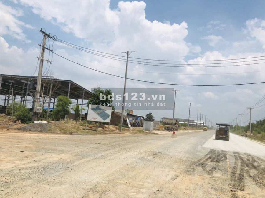 Đất thổ cư 100% gần KCN Đức Hòa dự án mới nhất khu Tây, SHR, giá siêu mềm
