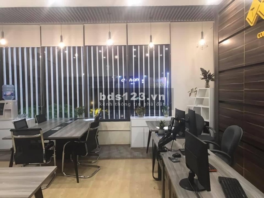 Cho thuê văn phòng đẹp 62m2 giá 12 tr/tháng tại 137 Nguyễn Chí Thanh, Đống Đa, Hà Nội
