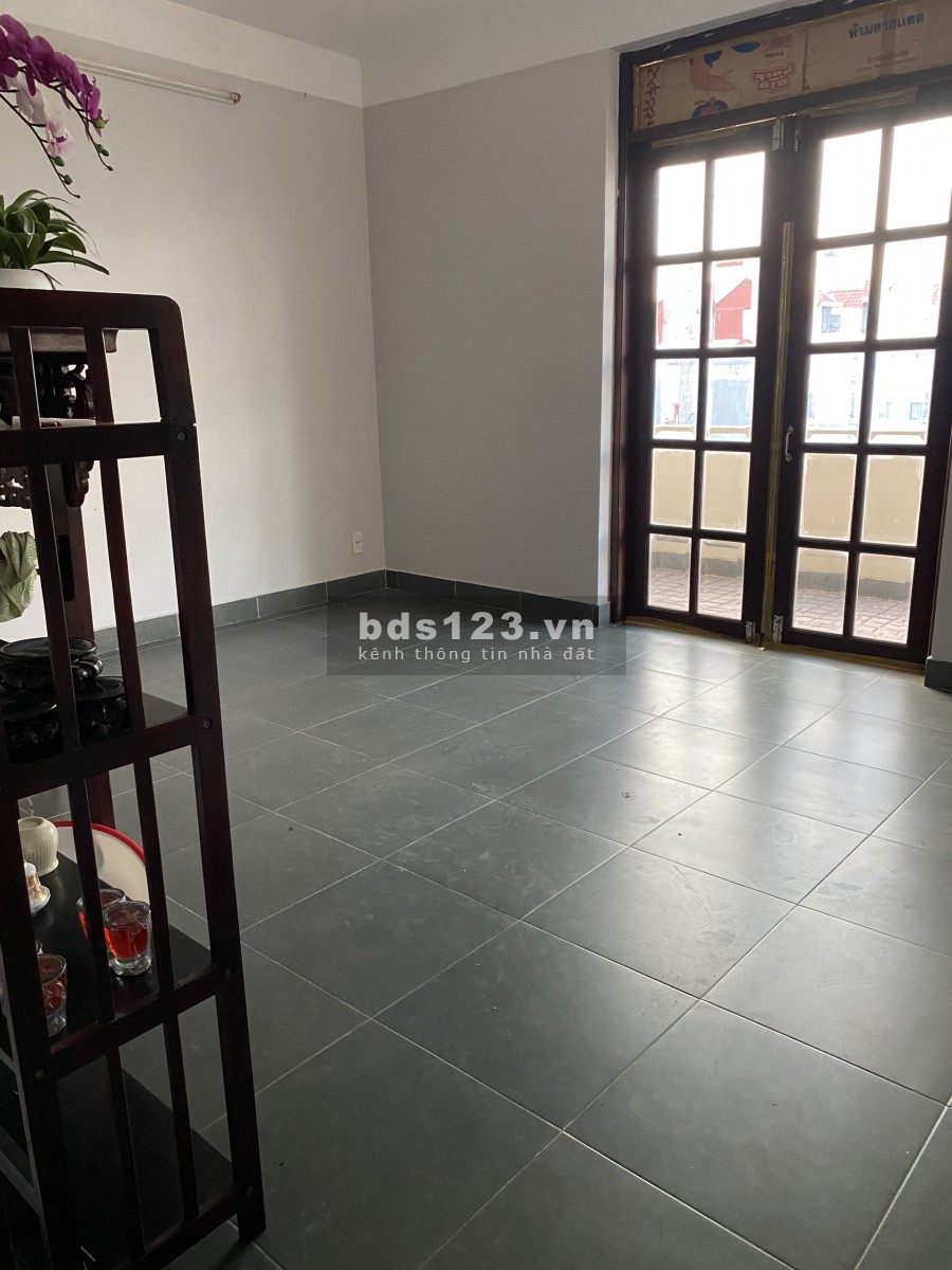 Biệt Thự HXH thông Bùi Đình Tuý 8x20m 3Lầu 1PK và 6PN đẹp Ở+LàmVP