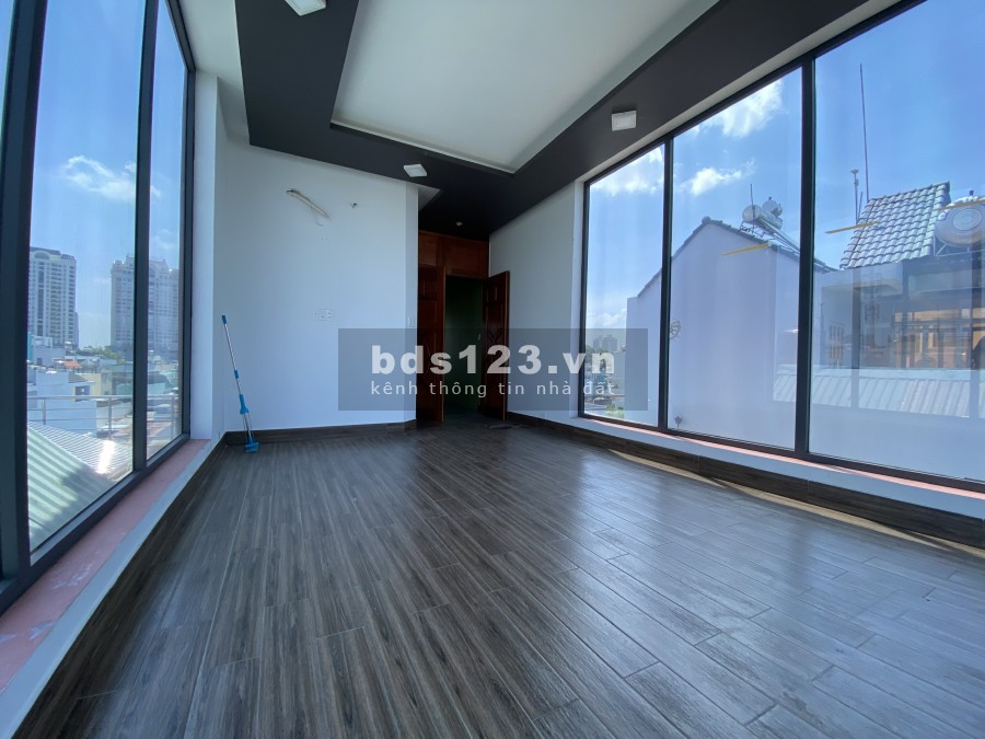 Mặt tiền Tôn Thất Hiệp 7 tầng giá 38tr quá rẻ LH 0938612666 ANH EM GROUP