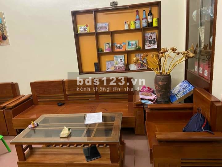 BÁN NHÀ LONG BIÊN: 58 m2, 4 TẦNG, Ở LUÔN, GARA OTO, MẶT NGÕ THÔNG, Ô TÔ TRÁNH, 3 TỶ HƠN.