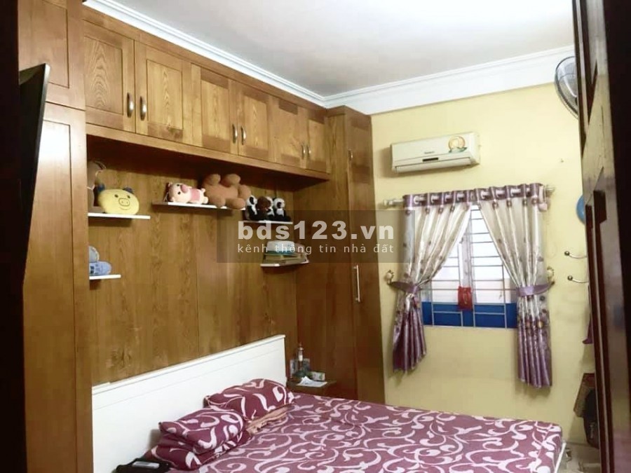 Bán nhà riêng Kim Giang 41m2, 6 tầng, 3.8 tỷ, ô tô đỗ cửa