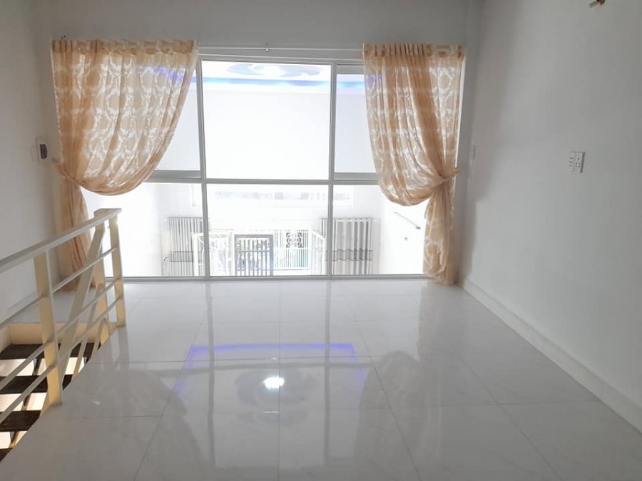 Bán nhà Nhỏ Đẹp đường Kênh Tân Hoá Phường Phú Trung Quận Tân Phú 45m2 2 tầng giá 4.5 tỷ