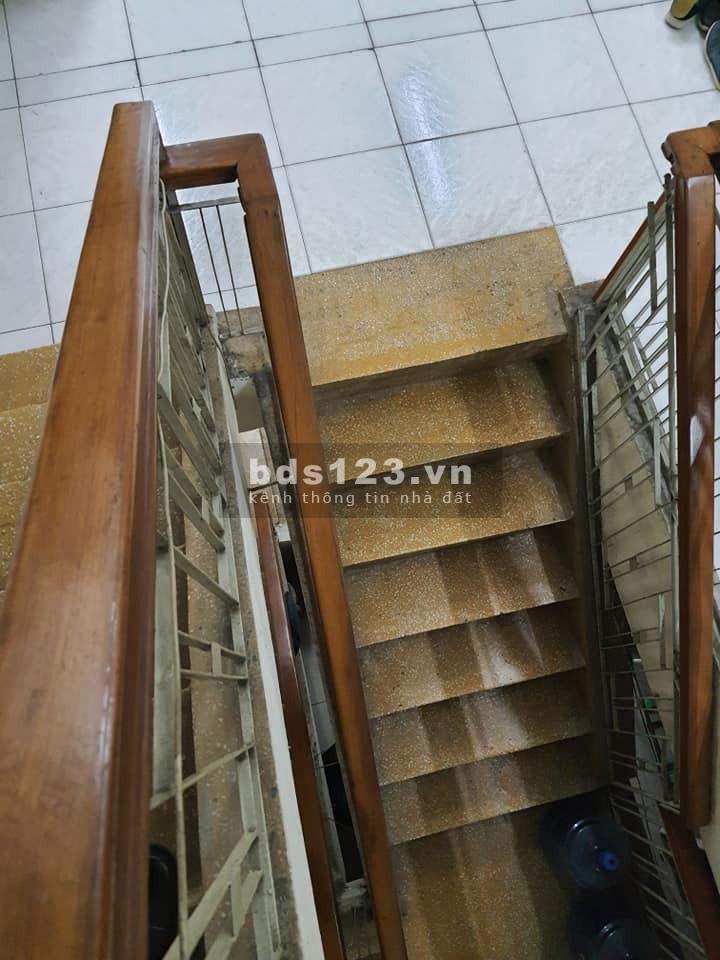 Bán Nhà Mặt Tiền Đường Nguyễn Oanh Trung Tâm Quận Gò Vấp. DT: 65m2. LH: 0932155399.