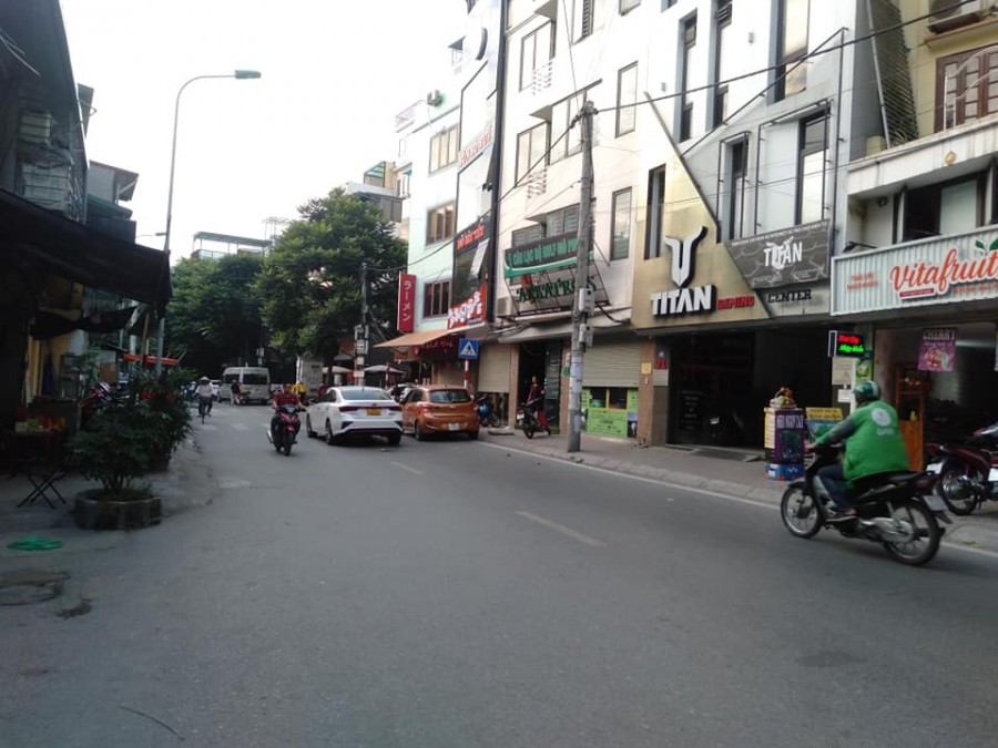 Hiếm Tài Chính 6.8 Tỷ Mặt Phố Ba Đình Sổ Hoa Hậu Kinh Doanh Sầm Uất, 41M, 3 Tầng, Mt 3.5