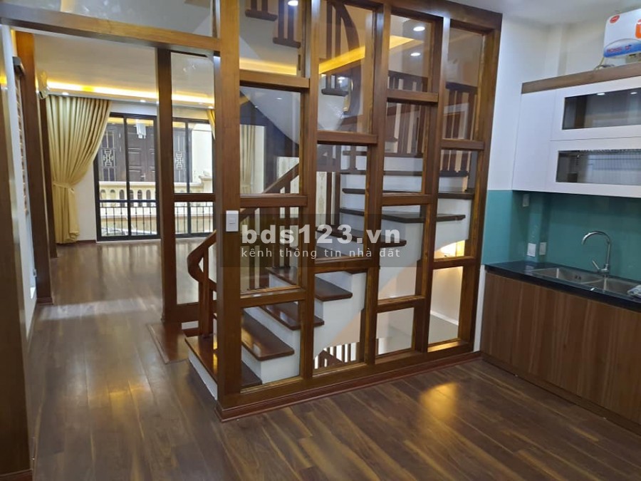 THUA LÔ BÁN NHÀ HOÀNG QUỐC VIỆT
