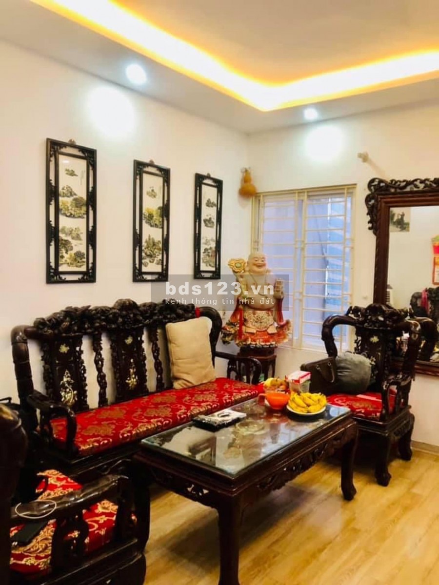 Bán nhà Đống Đa, 37mx 5t, nhỉnh 3 tỷ.