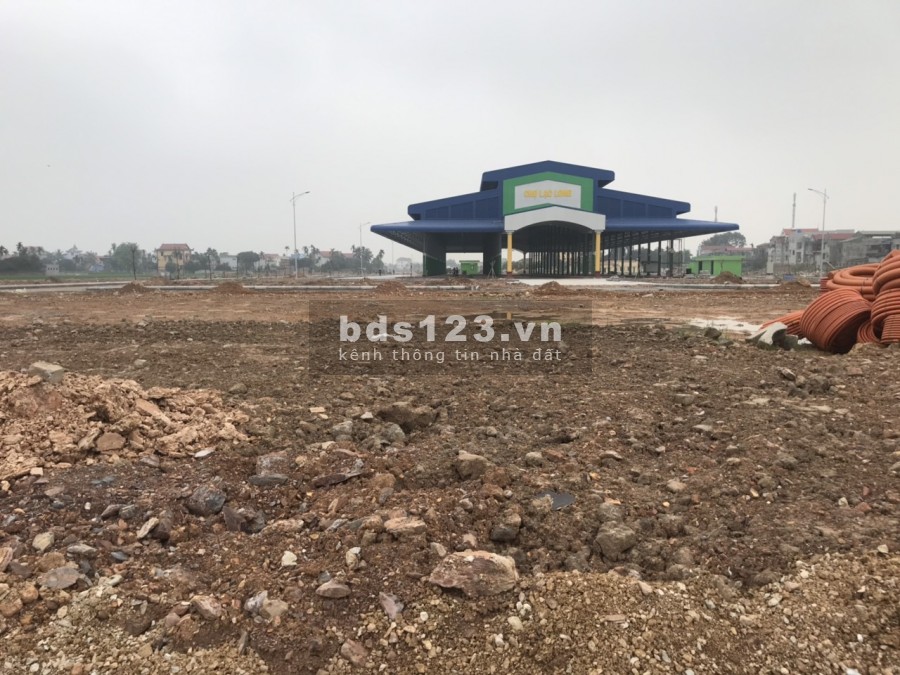 LÔ ĐẤT RẤT ĐẸP nằm trong khu đô thị lạc long kinh môn hải dương.