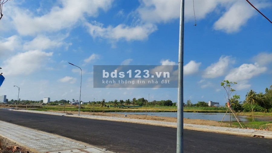 Đất nền Rạch Giá nằm lọt lòng 3 mặt tiền đường lớn