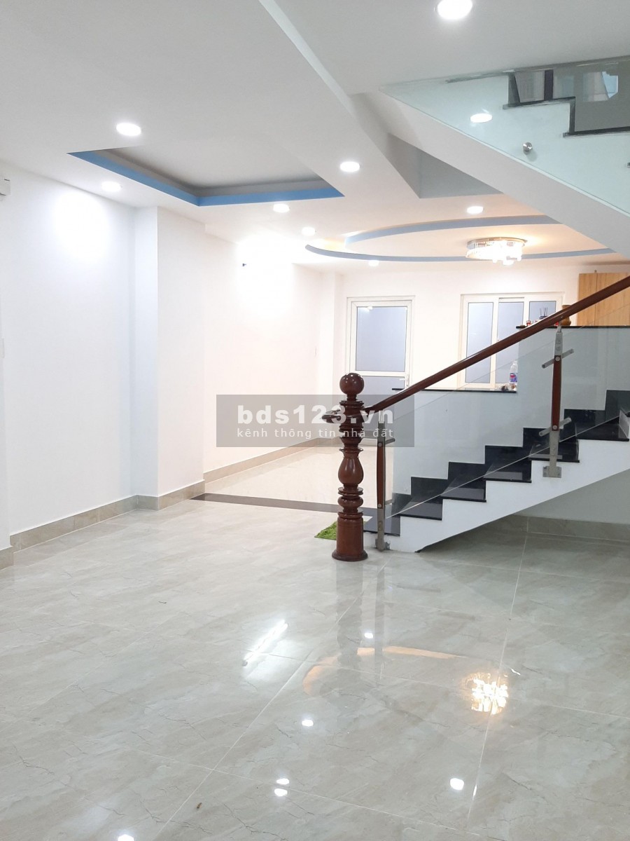 Lũy Bán Bích 76m 5tầng 5.5 x 14 8.5 tỷ Phú Thạnh Tân Phú.