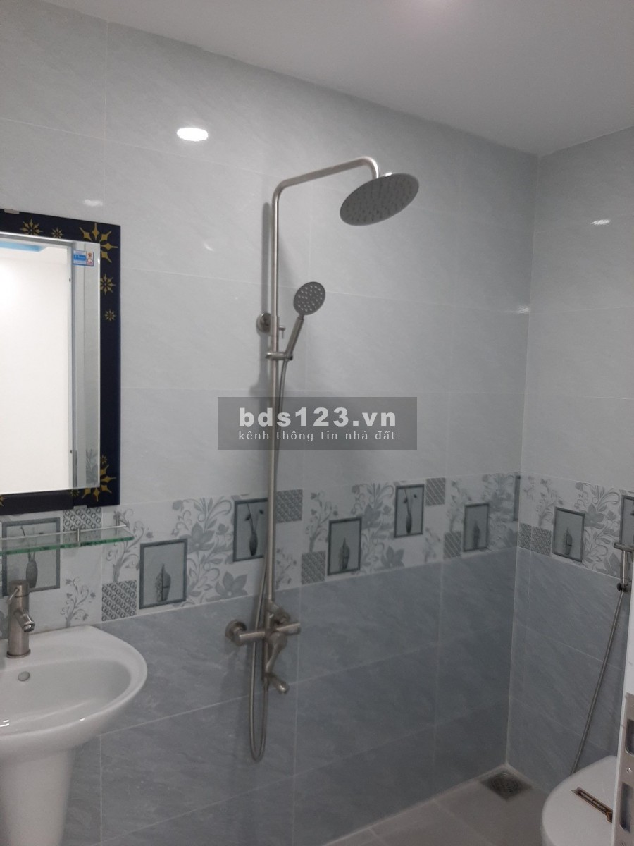 Lũy Bán Bích 76m 5tầng 5.5 x 14 8.5 tỷ Phú Thạnh Tân Phú.