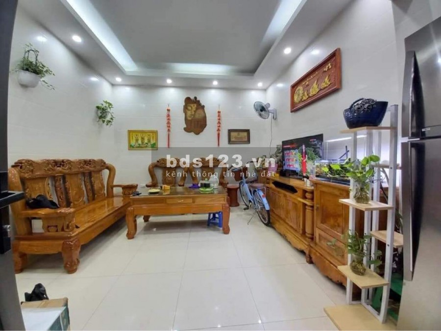 Bán nhà phố VỌNG, DT60m2 5 tầng giá chỉ 10 tỷ