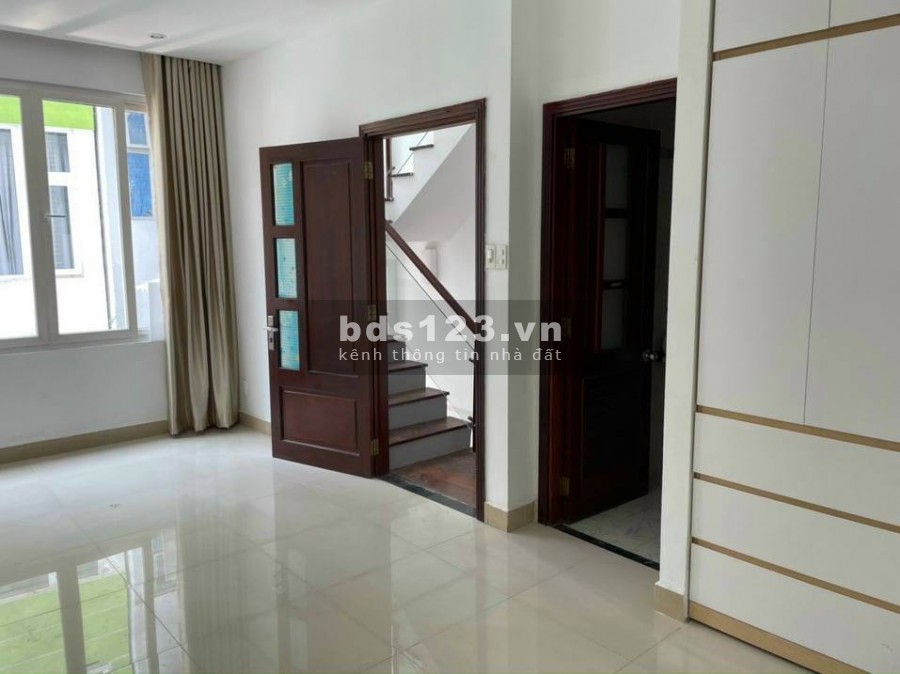 Nhà rẻ Trung tâm Phú Nhuận, dt 20m2, giá GIẢM chỉ 3.8 tỉ