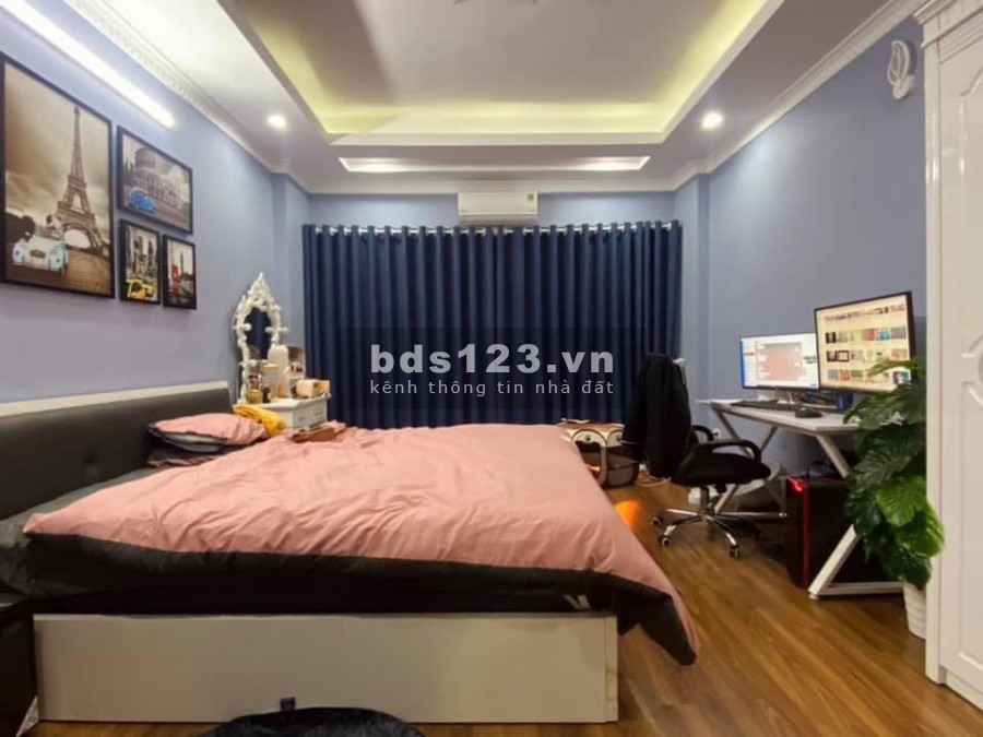 NHÀ ĐẸP HOÀNG MAI Ô TÔ ĐỖ CỔNG NỘI THẤT ĐẸP