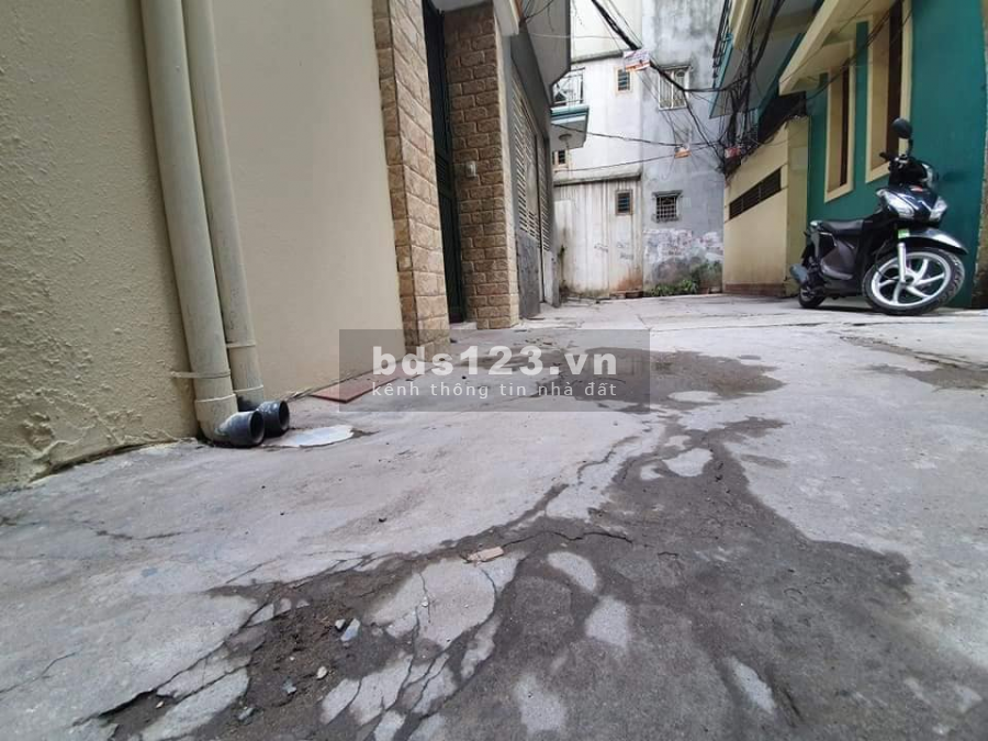 Bán nhà GỐC ĐỀ, 1 CĂN DUY NHẤT, NỞ HẬU, LÔ GÓC 68M2, 3 tầng, MT 4m giá chỉ 4.1 tỷ