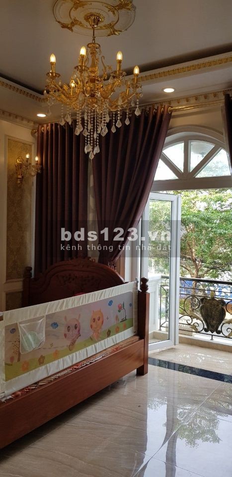 Bán nhà hẻm 606 Quốc lộ 13 Thủ Đức 4 PN 5 WC hướng Tây Bắc