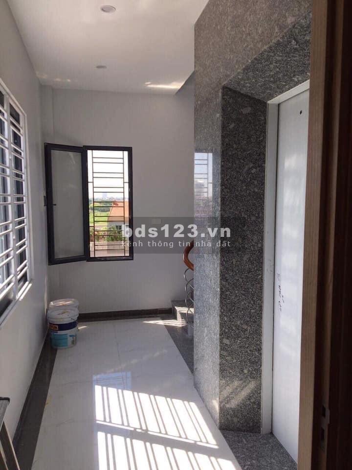 Giá Đẹp, N.V.Cừ Long Biên, 60m2 MTx6m 5T ô tô vào nhà