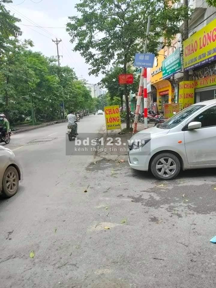 CỰC HIẾM, MẶT NGÕ, KINH DOANH TỐT, Ô TÔ ĐỖ CỬA