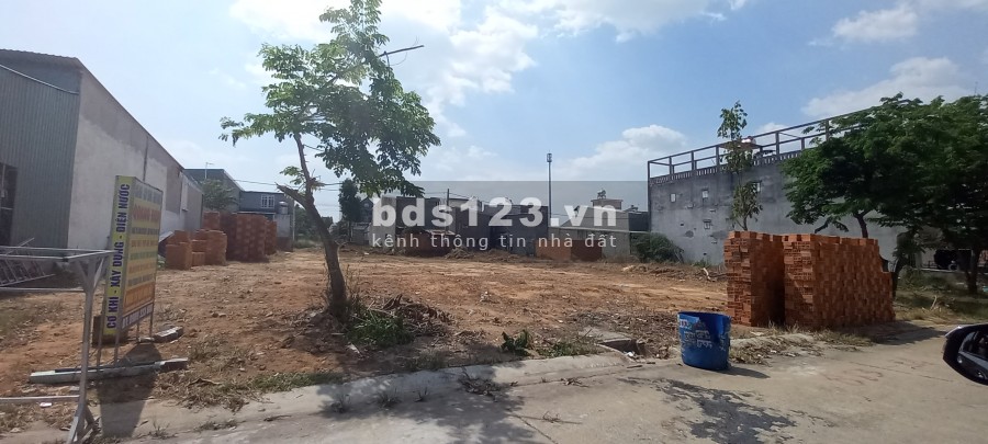 Đất khu Đường trung tâm hành chính Đồng Phú, mặt tiền đường nguyễn Văn Linh
