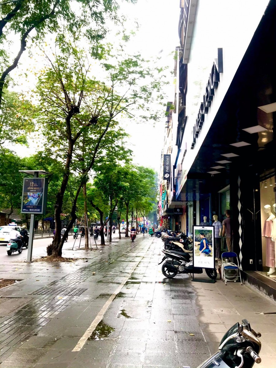 Bán Nhà Ngõ Chùa Bộc 45m 4 Tầng, Nở Hậu Kinh Doanh, Ô tô. Nhỉnh 5 Tỷ