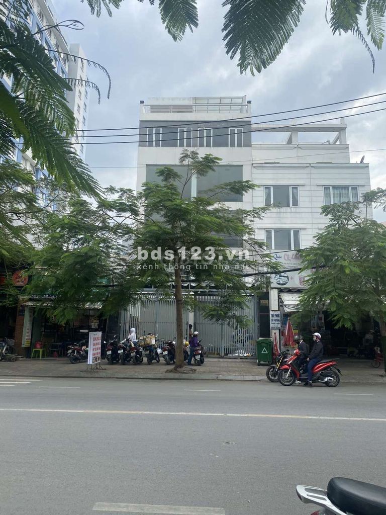 Cho thuê nhà nguyên căn MT đường Chu Văn An, Quận Bình Thạnh