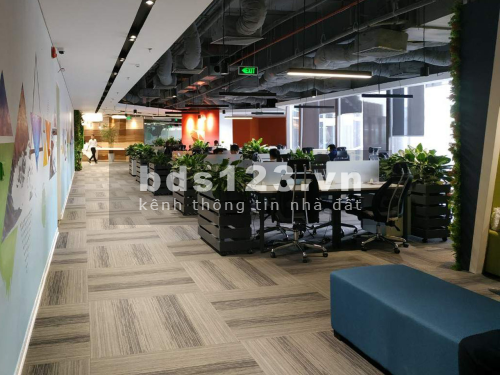 Cho văn phòng tại tòa nhà HQ Building phố Bà Triệu đoạn gần Đại Cồ Việt