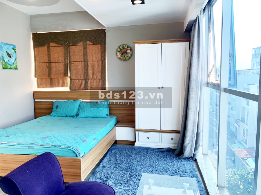 Cho thuê phòng full nội thất cửa sổ lớn đầu đường Lâm Văn Bền quận 7
