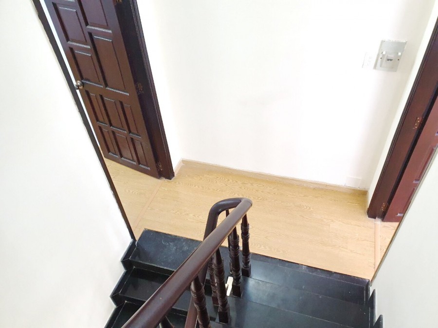 Cho thuê nhà đẹp 2 lầu gần chợ PTH Quận 8 Phường 4