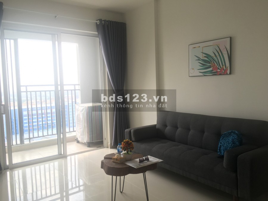 Bán căn 2PN 1WC Sunrise City View, Quận 7 full nội thất giá 2,68 tỷ