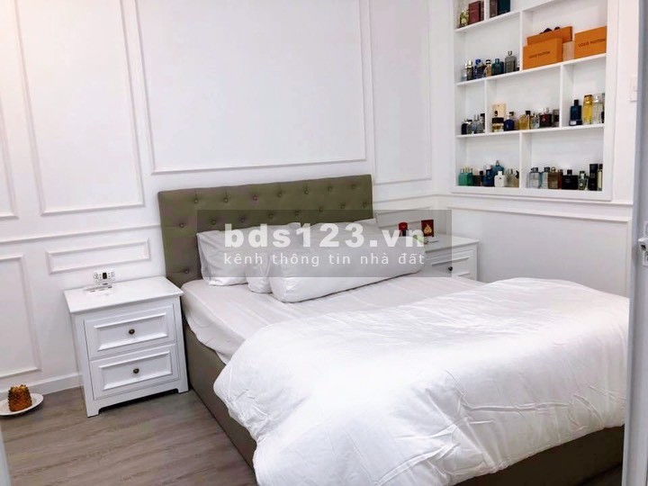 Bán căn hộ 36,8m2 chung cư 109 Nguyễn Biểu phường 1 quận 5
