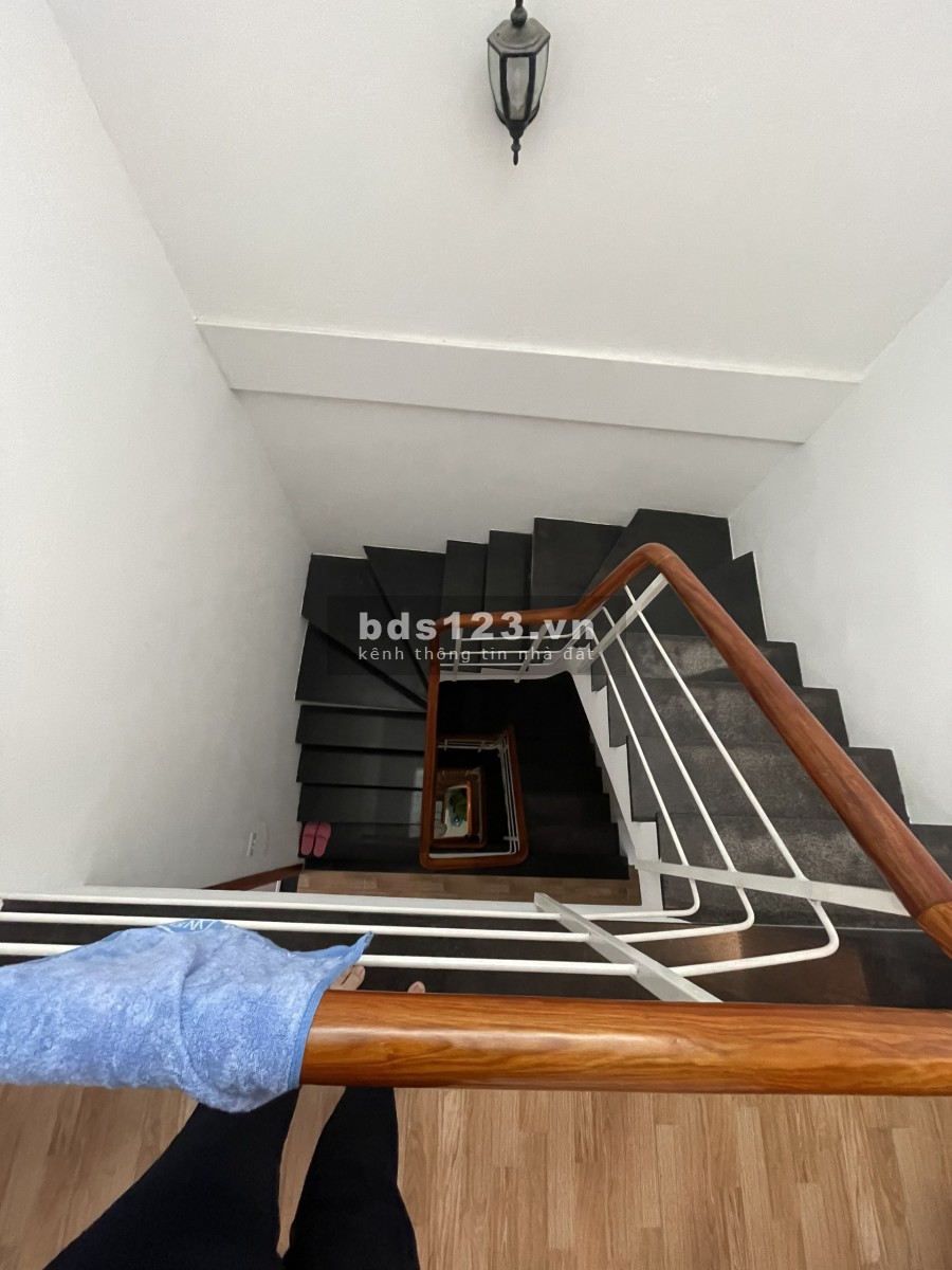 BÁN NHÀ 40M2 PHỐ TƯƠNG MAI, HOÀNG MAI, HÀ NỘI