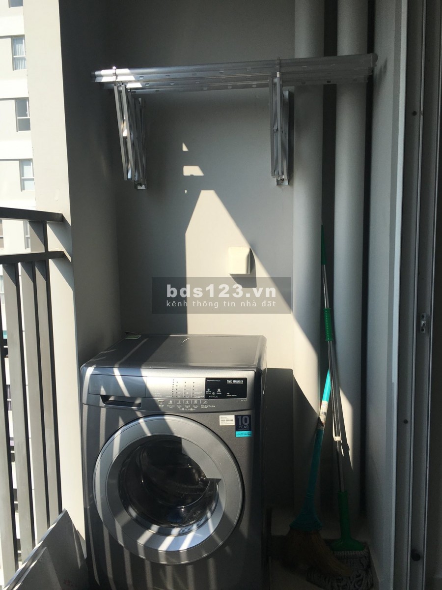 Bán căn 2PN 1WC Sunrise City View, Quận 7 full nội thất giá 2,68 tỷ