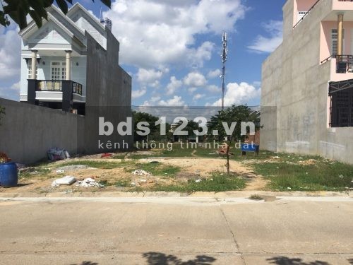 BÁN GẤP 2 CĂN NHÀ 300M2 QUAY MẶT TIỀN 18M CÓ 8 PHÒNG TRỌ CHO THUÊ TẠI KHU HÀNH CHÍNH MỚI BD LH: 0359.147.158