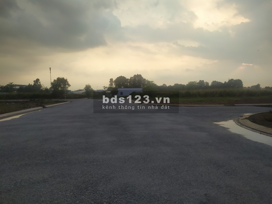 Đất nền Rạch Giá nằm lọt lòng 3 mặt tiền đường lớn