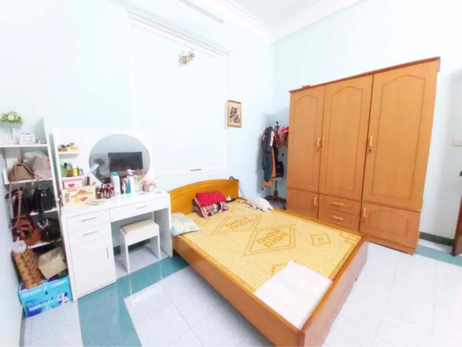 NHÀ TRUNG TÂM ĐỐNG ĐA, 3 bước ra ngã 7 Ô Chợ Dừa, nhỉnh 3…