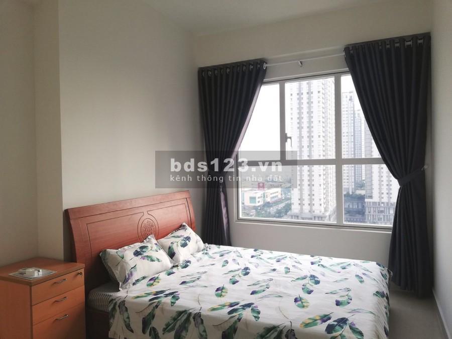 Bán căn 2PN 1WC Sunrise City View, Quận 7 full nội thất giá 2,68 tỷ