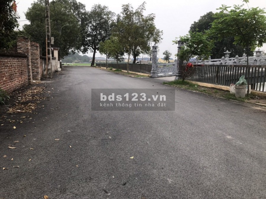 Bán đất vĩnh Ngọc, Đông Anh, 3 mặt thoáng, MT 5.4, 70m2, giá 3.3 tỷ
