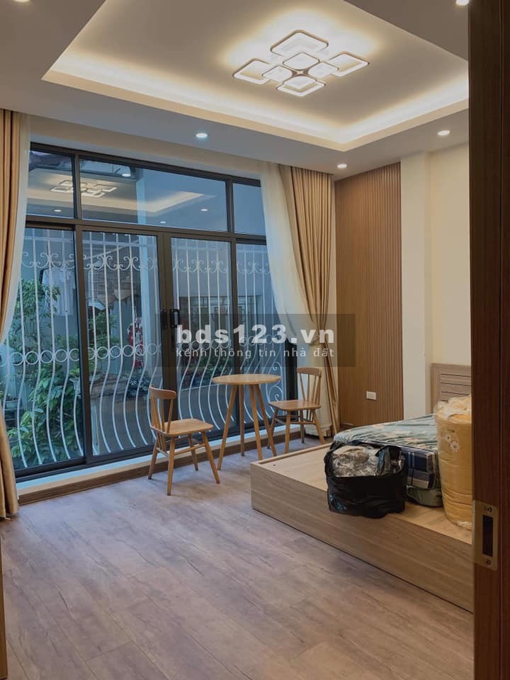 Bán nhà Kim Mã, Ba Đình, Ở ngay full nội thất, 45m2 x 4 tầng, MT 4,6m giá 6,2 tỷ.